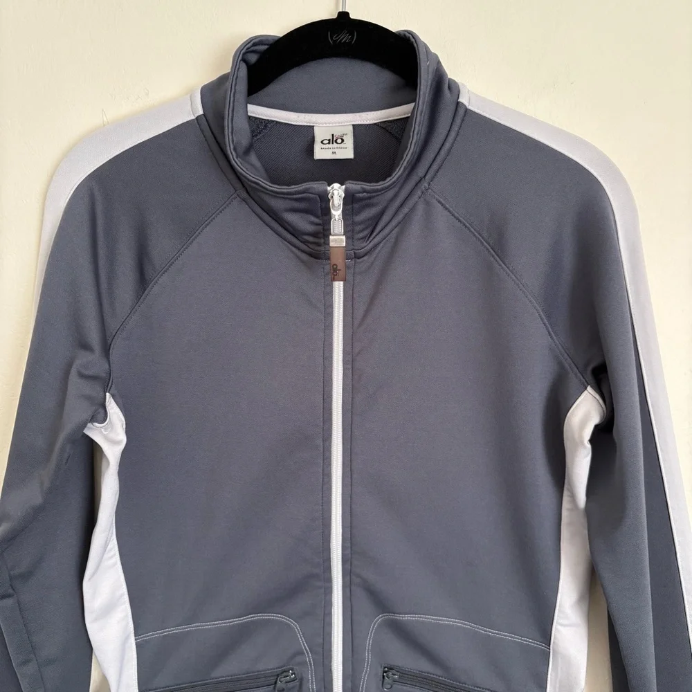 ALO Yoga performance fit